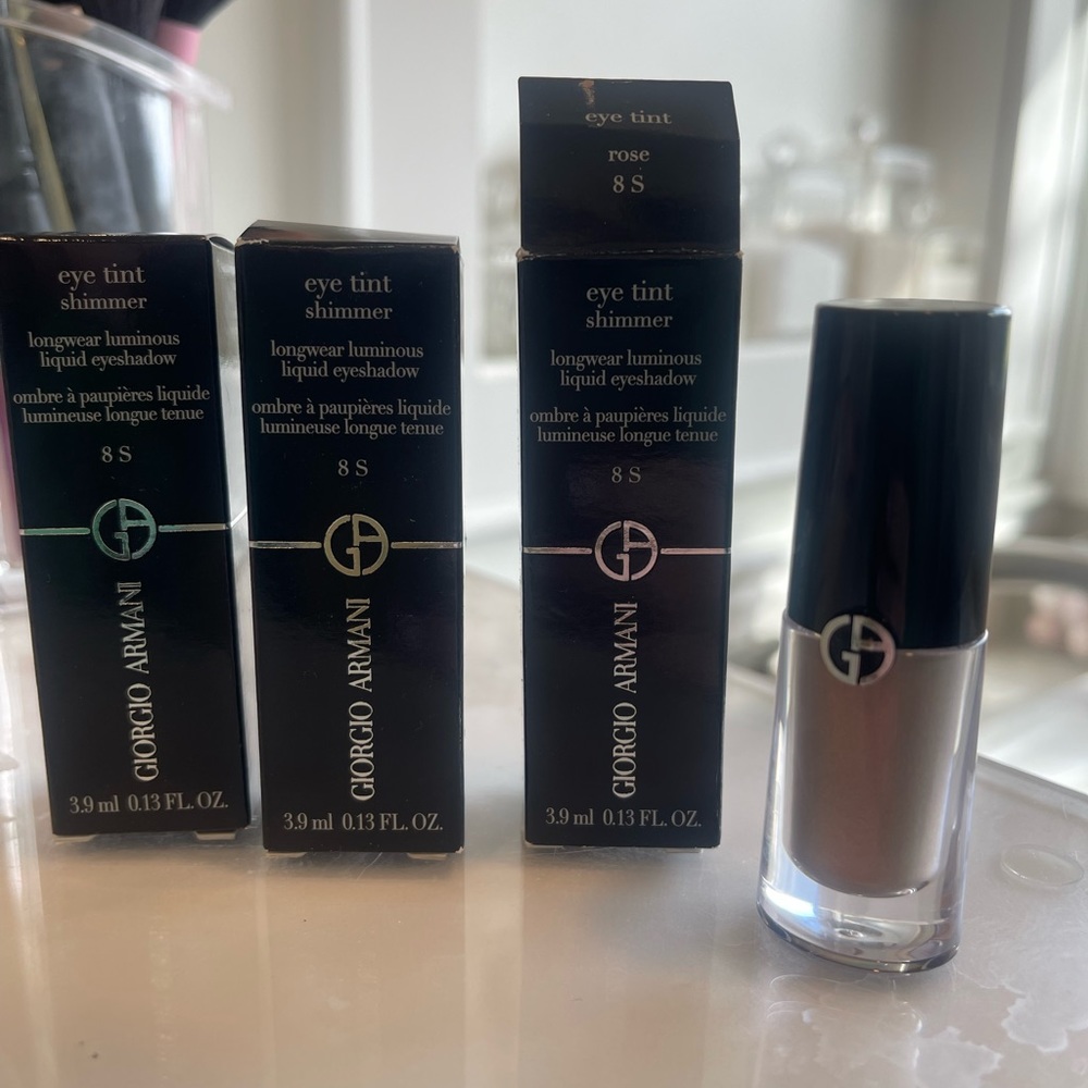 Giorgio Armani eye tint. Color 8S, Rose shimmer. New in box, never used.